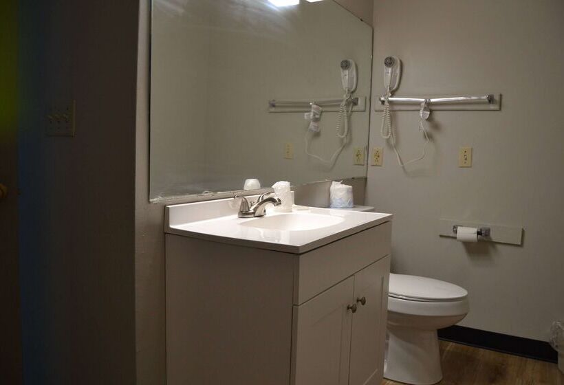 호텔 Days Inn And Suites By Wyndham Sikeston