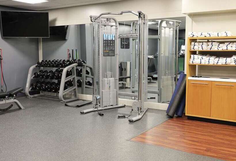 هتل Doubletree By Hilton Omaha Southwest