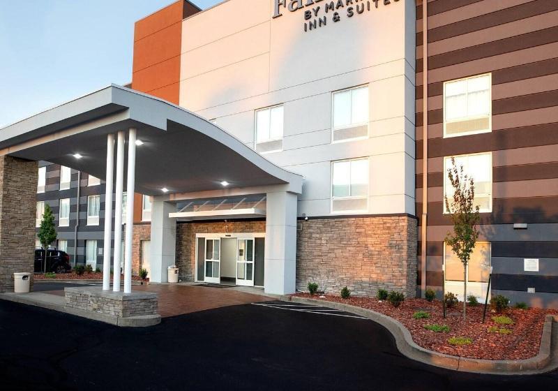 בית מלון כפרי Fairfield By Marriott Inn & Suites Louisville Airport