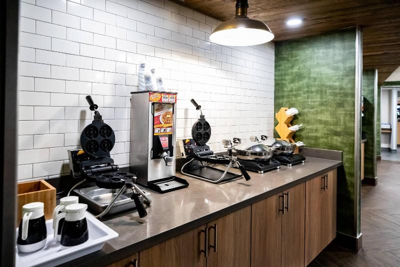 בית מלון כפרי Fairfield By Marriott Inn & Suites Louisville Airport