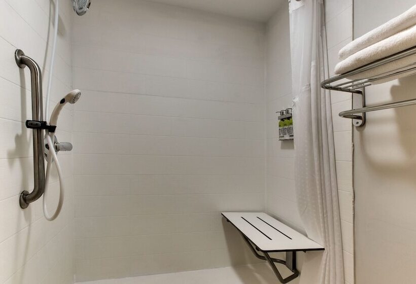 酒店 Holiday Inn Express Pittston  Scranton Airport, An Ihg