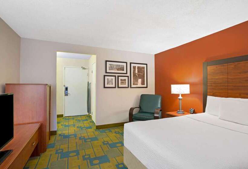 호텔 La Quinta Inn By Wyndham Auburn Worcester