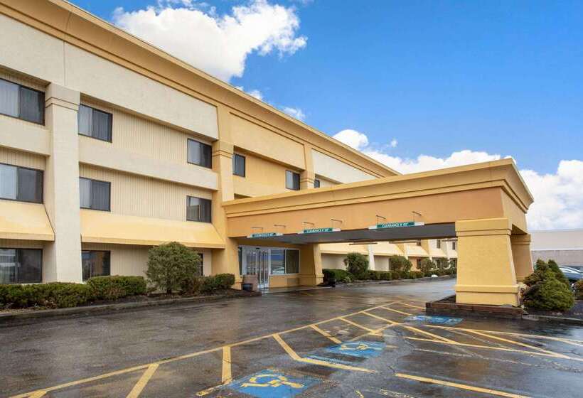 호텔 La Quinta Inn By Wyndham Auburn Worcester