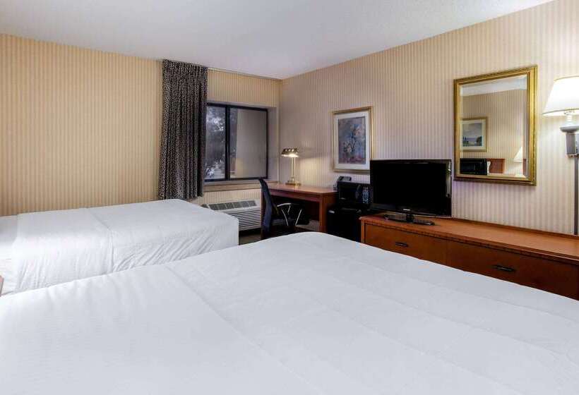 호텔 La Quinta Inn By Wyndham Detroit Southgate