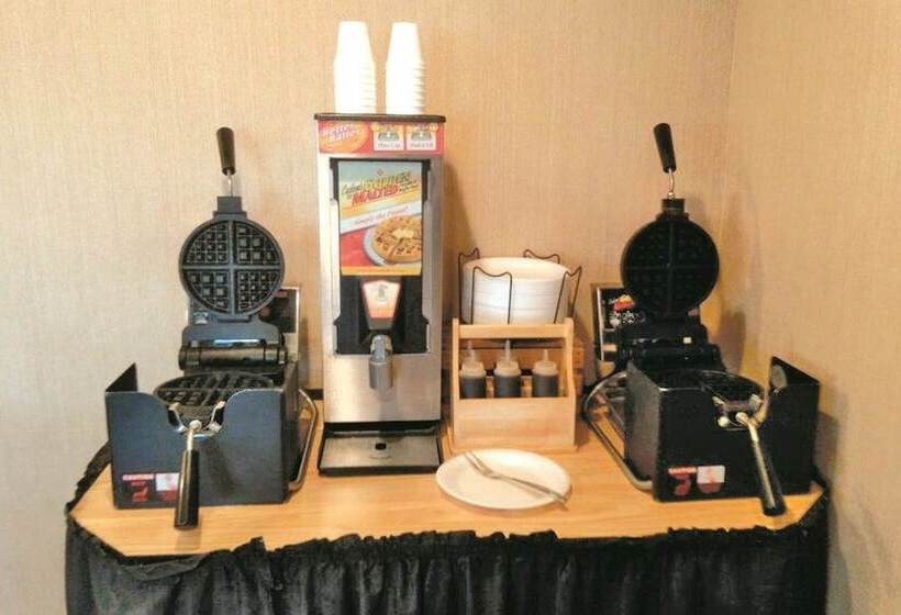 호텔 La Quinta Inn By Wyndham Detroit Southgate