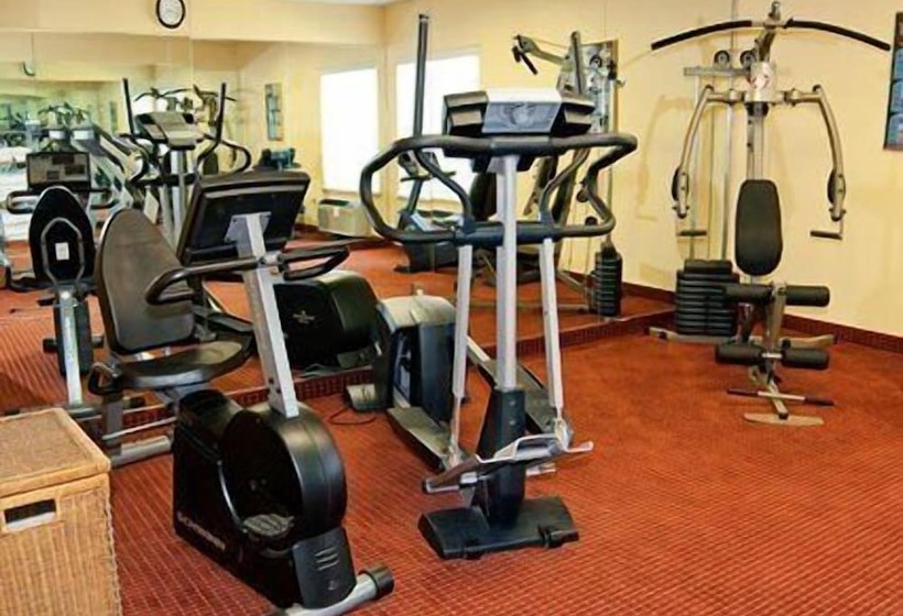 هتل Quality Inn & Suites Cvg Airport