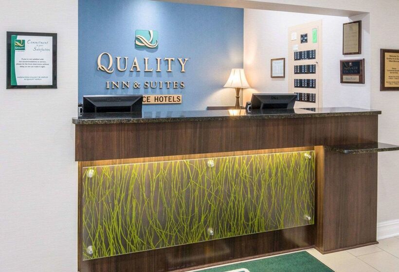 בית מלון כפרי Quality Inn & Suites