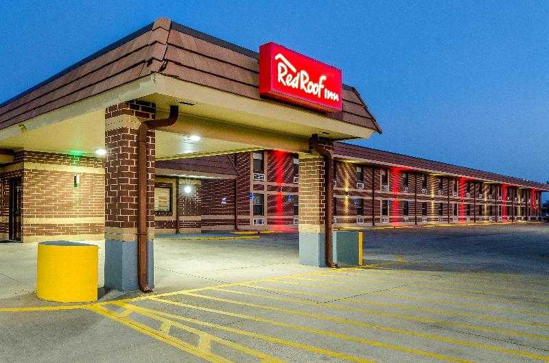 Hotel Red Roof Inn & Conference Center Wichita Airport