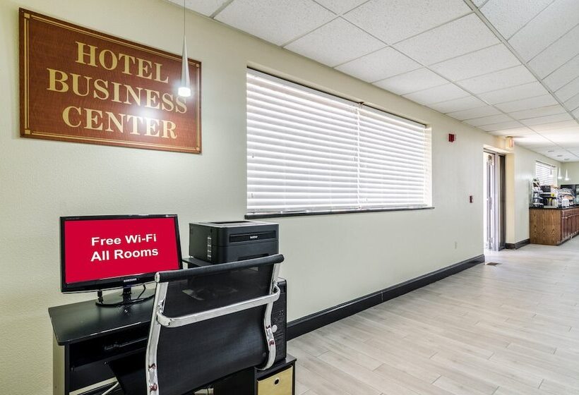 Hotel Red Roof Inn & Conference Center Wichita Airport