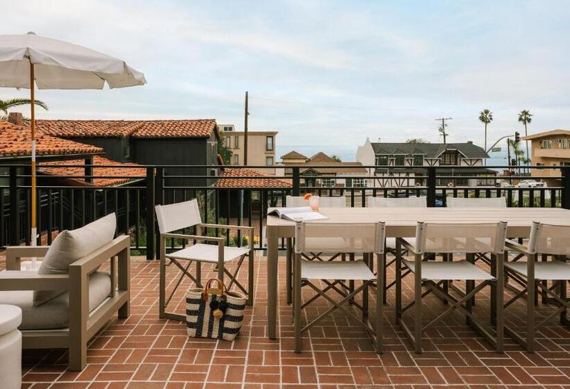 ホテル Sonder Woods Cove