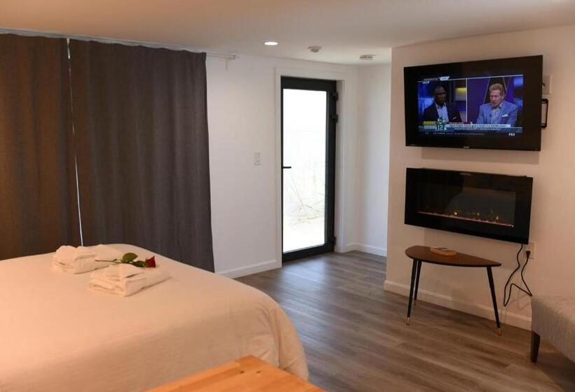 مُتل Cape Cod Veranda