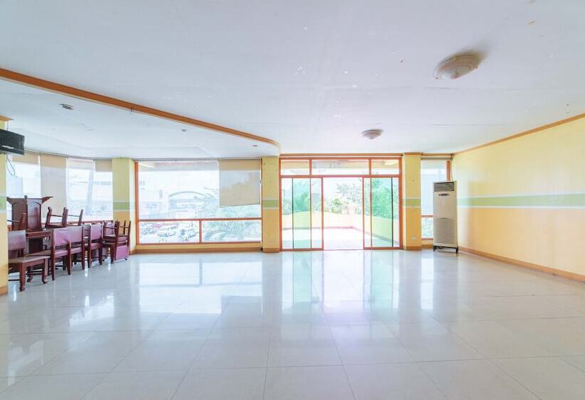 فندق Reddoorz @ Kilometer 1 Roxas City