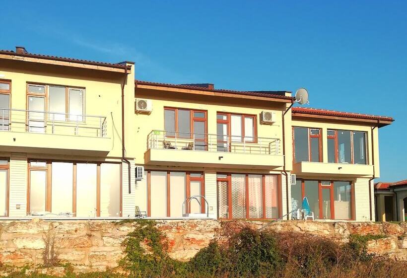 پانسیون Villa L3 In Lighthousegolf Resort