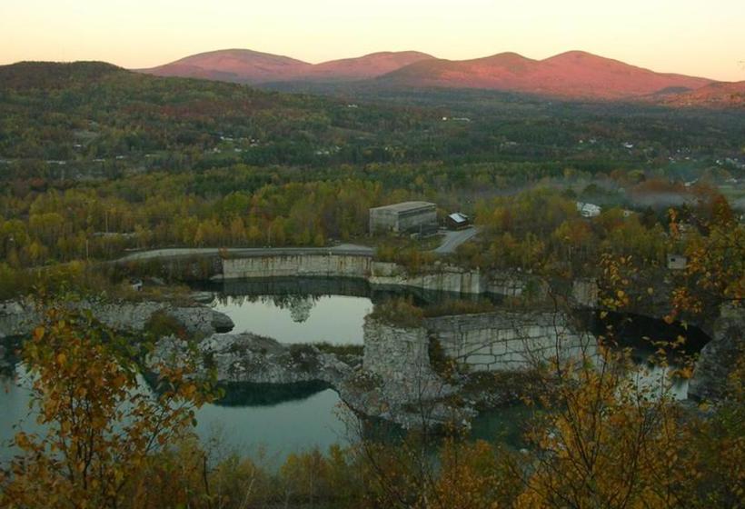 مبيت وإفطار Couture Farm At Millstone Hill