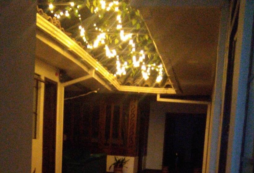 پانسیون Hostel El Jardín