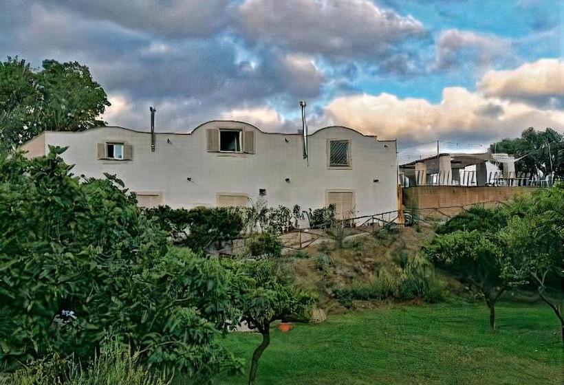 בית מלון כפרי Masseria Sardo