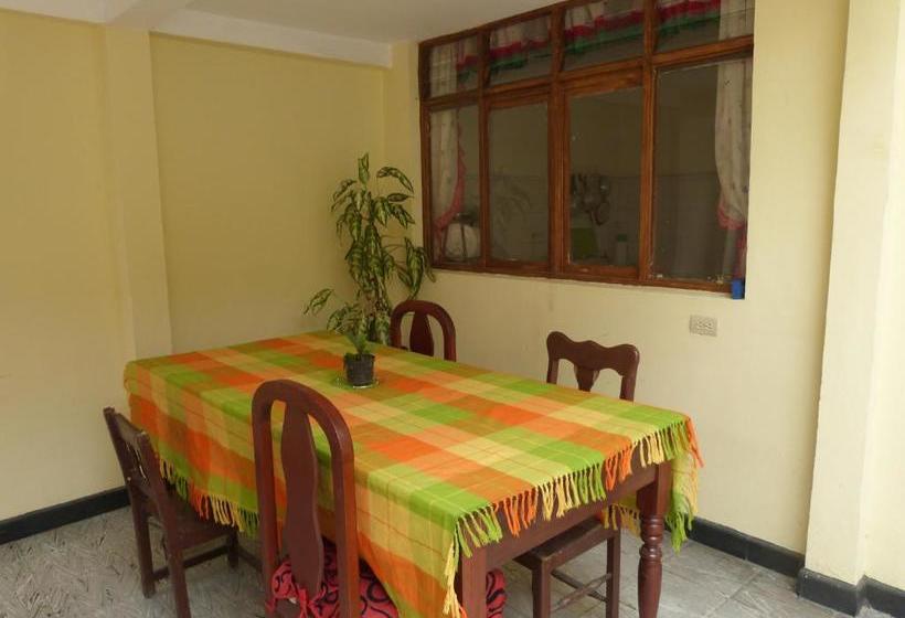 پانسیون Hostal Antonio