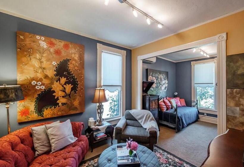 민박 Mamere's Guest House