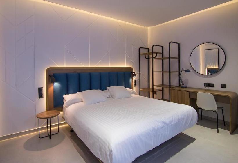 مسافرخانه Flatguest Roomtiques Private Rooms
