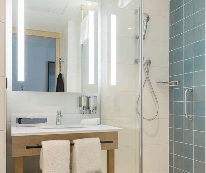 هتل Hampton By Hilton Utrecht Central Station
