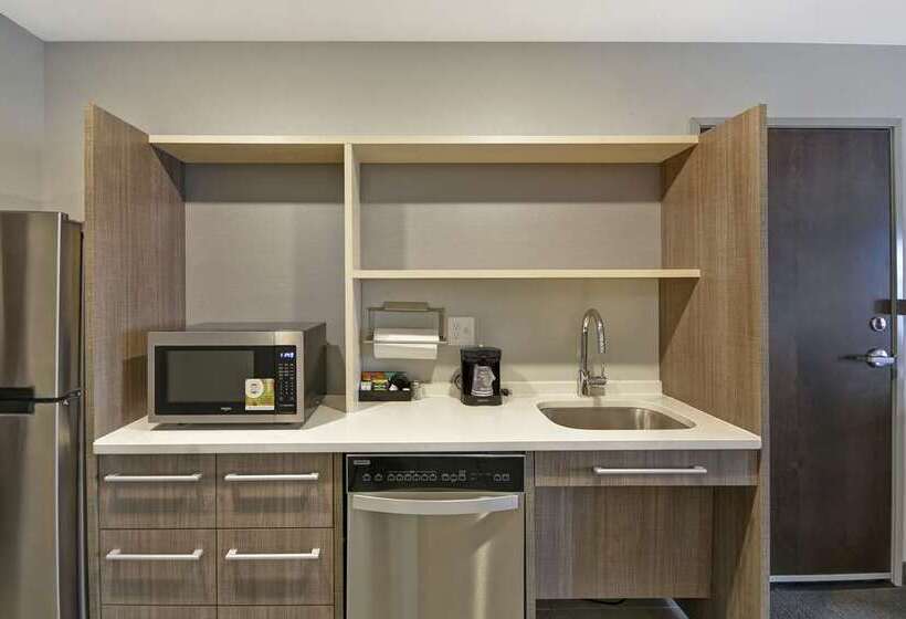 هتل Home2 Suites By Hilton Grand Rapids North