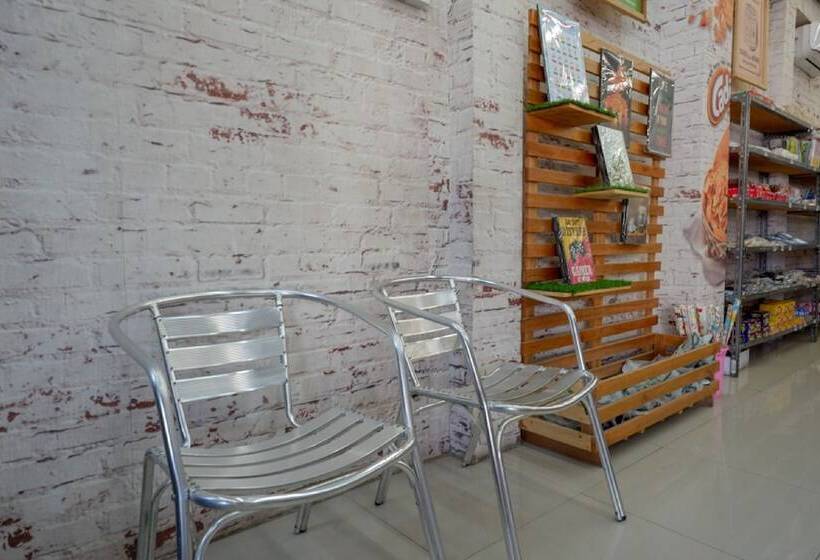 فندق Reddoorz Syariah Near Universitas Negeri Gorontalo 2