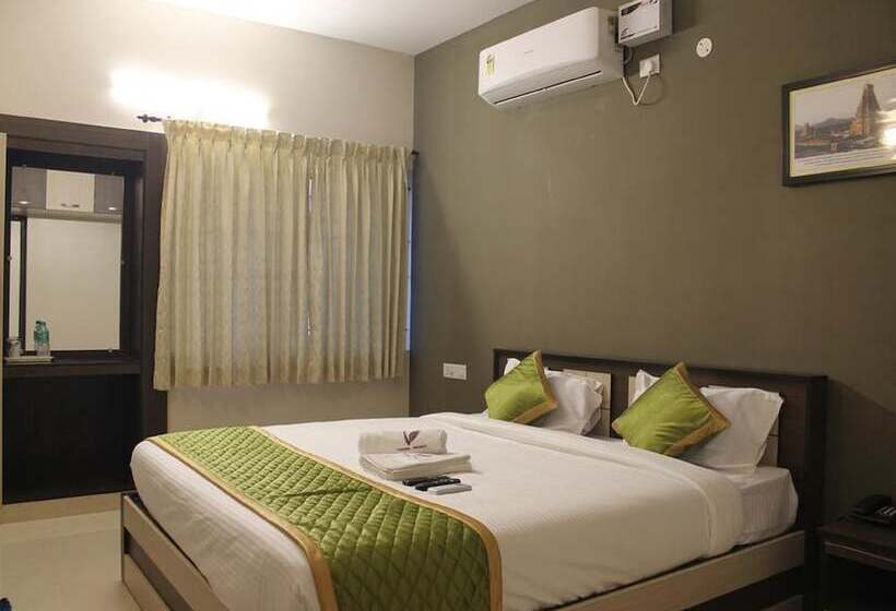 هتل Viswa Residency By Azalea