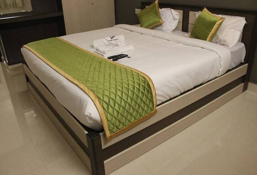 هتل Viswa Residency By Azalea