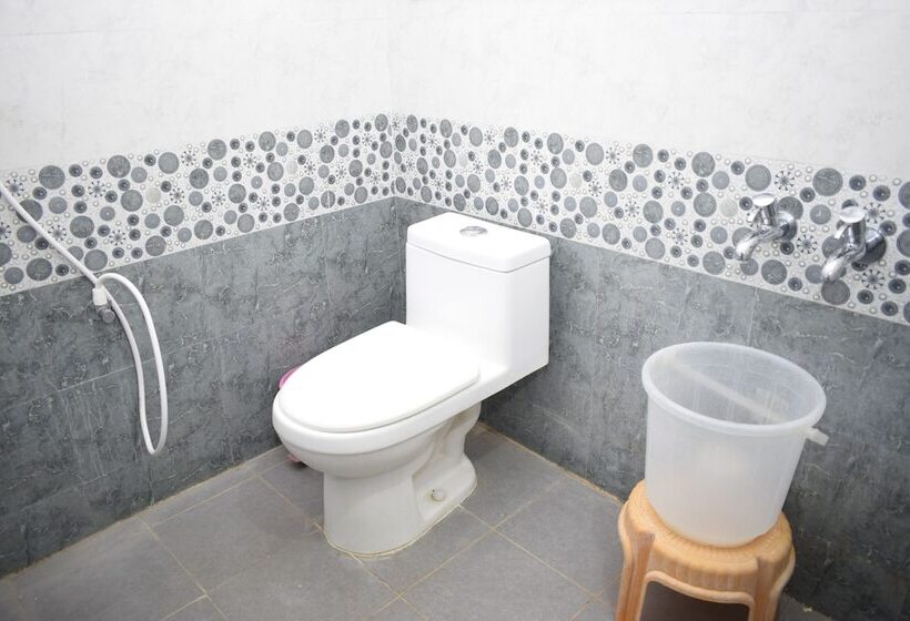 هتل Viswa Residency By Azalea