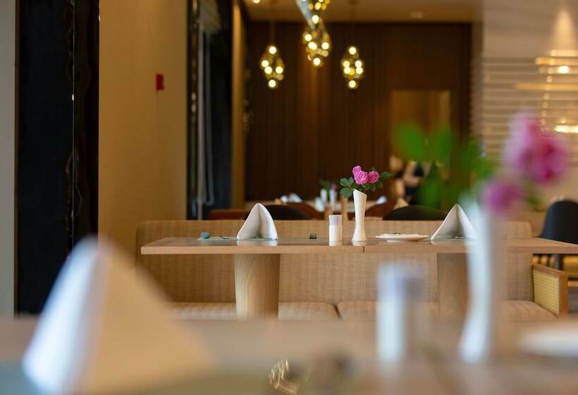 فندق Wyndham Grand Plaza Royale Kaicheng Anji