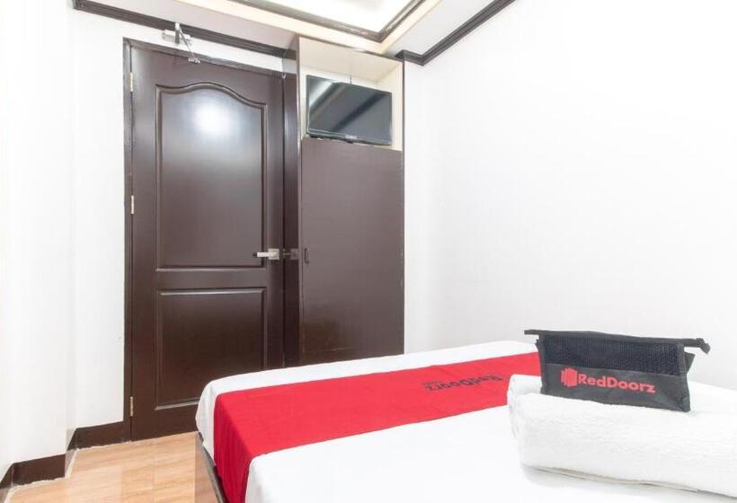 בית מלון כפרי Reddoorz At Minas Place 1 Tacloban