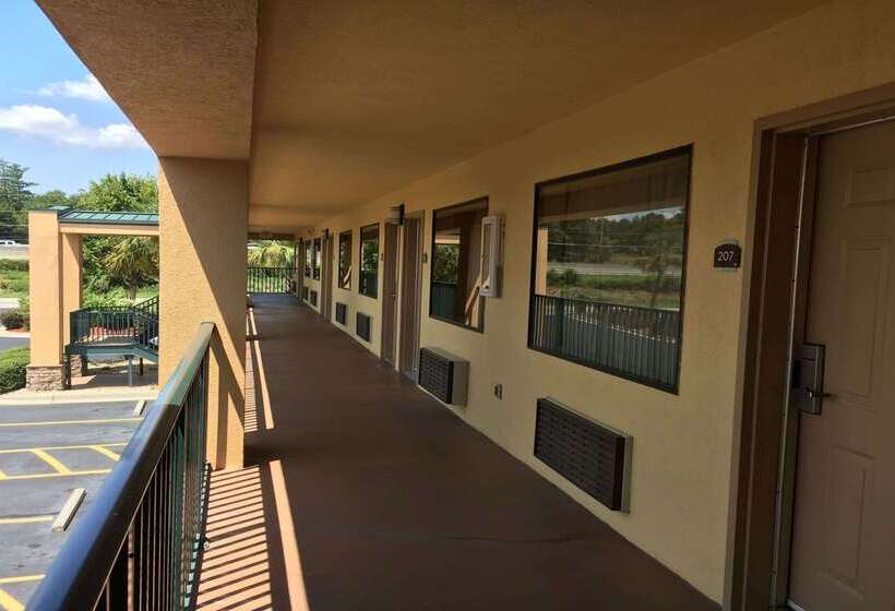 هتل Best Western Inn & Suites Of Macon