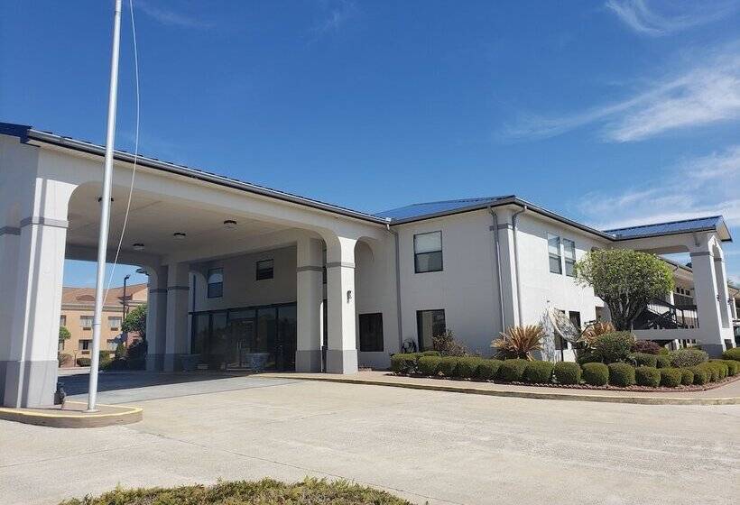 فندق Best Western Inn