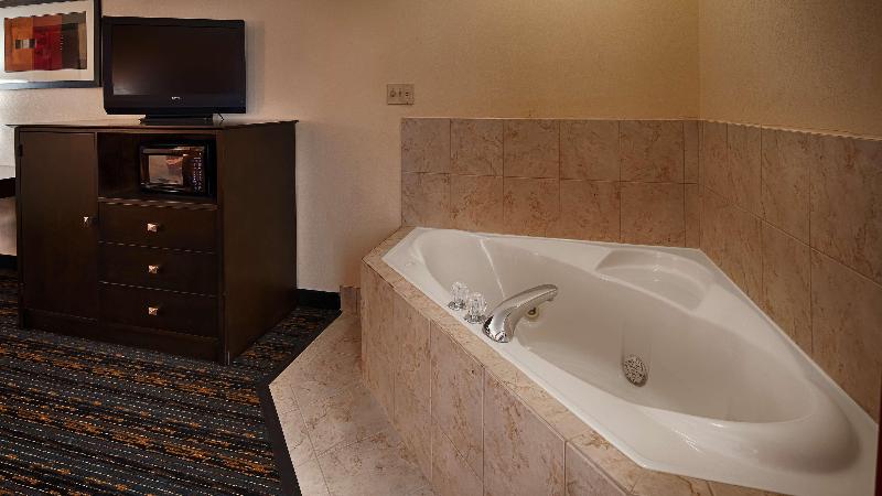 فندق Best Western Kenosha Inn