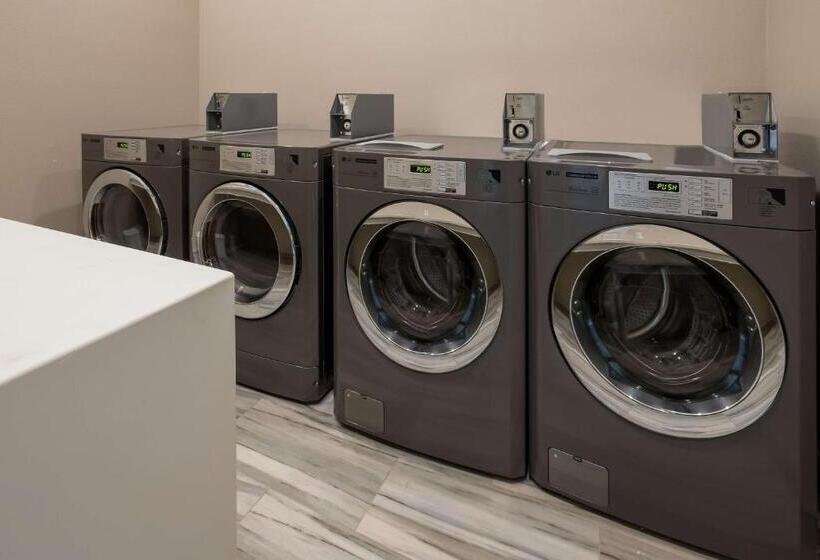 فندق Best Western La Place Inn