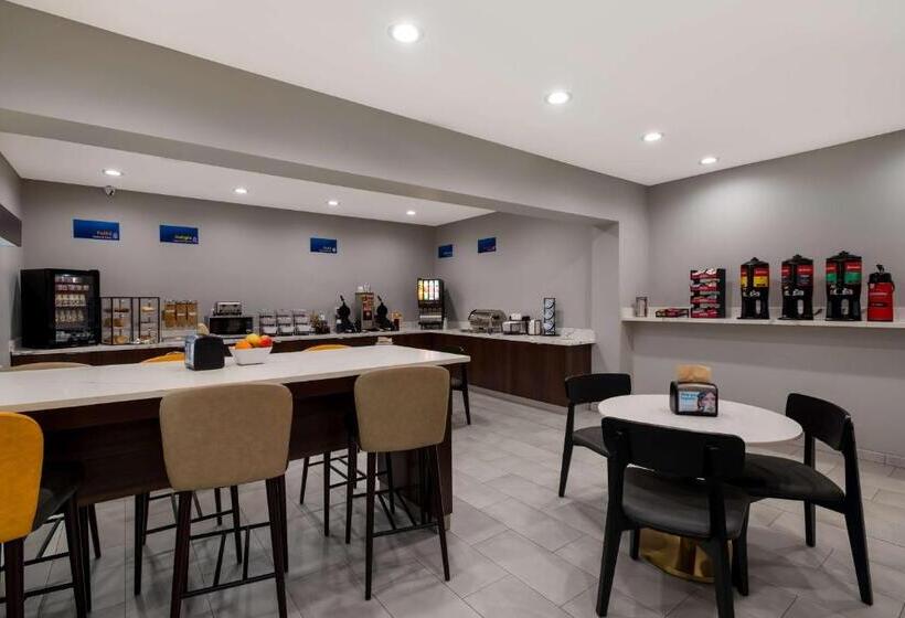 فندق Best Western La Place Inn