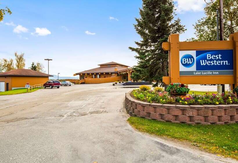 בית מלון כפרי Best Western Lake Lucille Inn