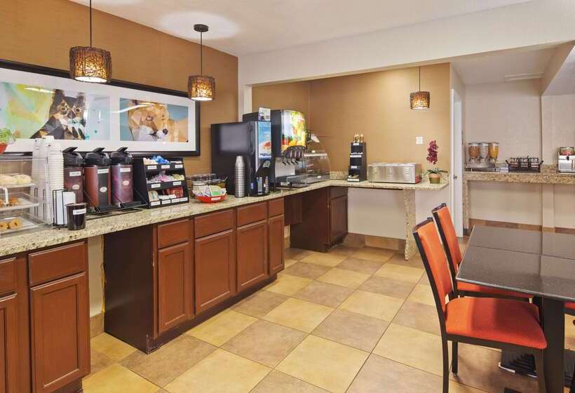 هتل Best Western Mountainbrook Inn Maggie Valley