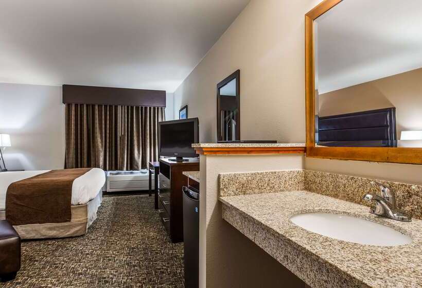 호텔 Best Western Oak Meadows Inn