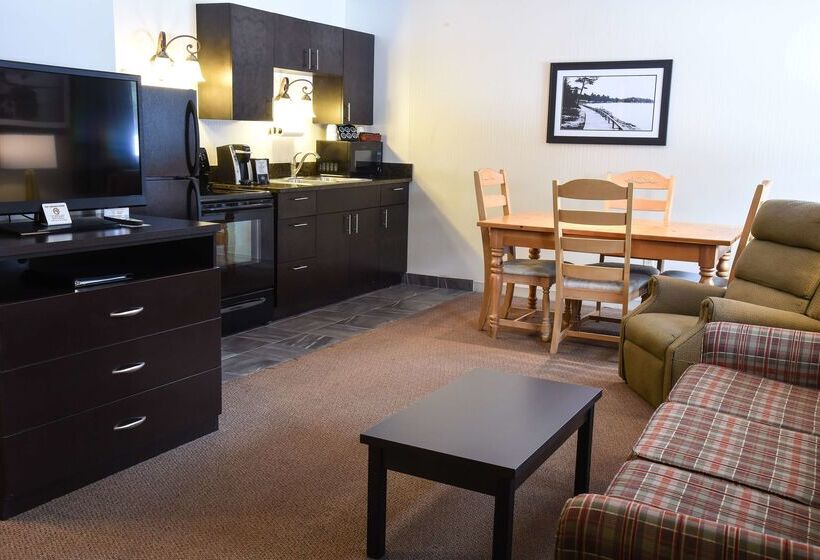 בית מלון כפרי Best Western Of Harbor Springs