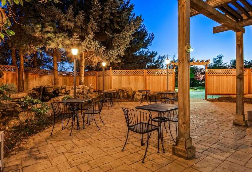 בית מלון כפרי Best Western Plus Caldwell Inn & Suites