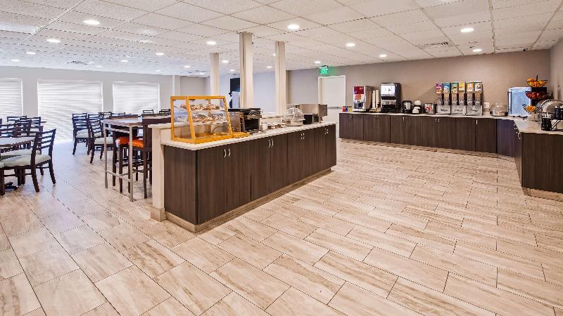 هتل Best Western Plus Alexandria Fort Belvoir
