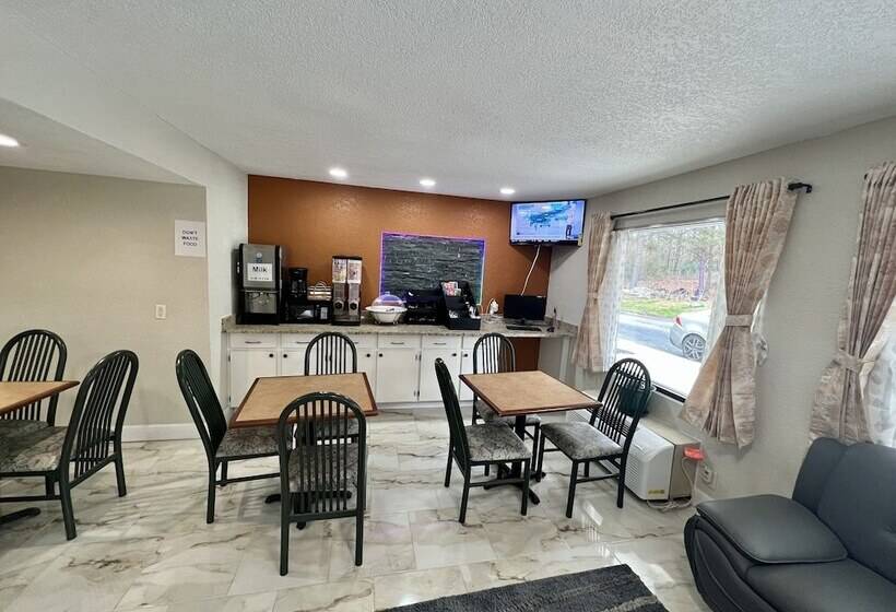 Отель Key West Inn  Roanoke