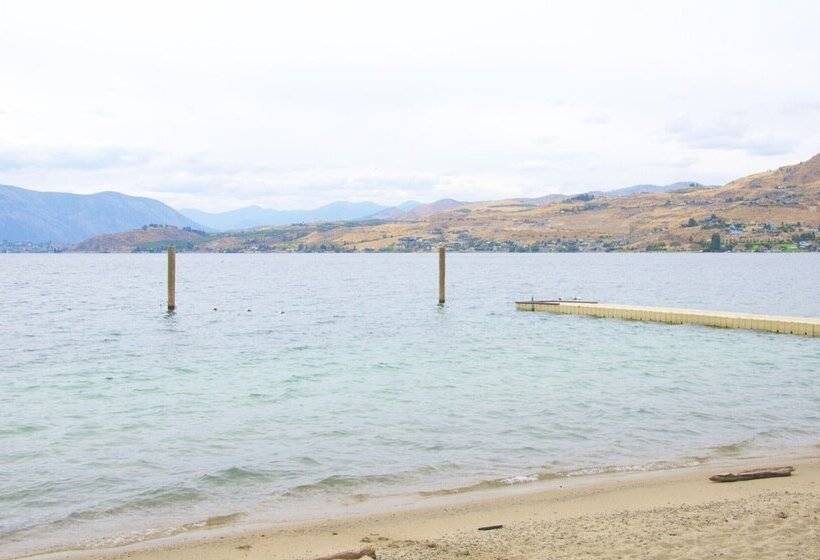 فندق Lakeside Lodge And Suites