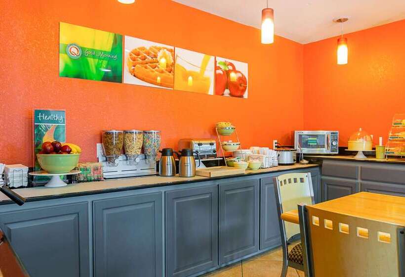 בית מלון כפרי Quality Inn Carthage