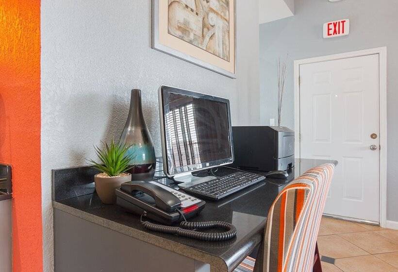 בית מלון כפרי Quality Inn Carthage