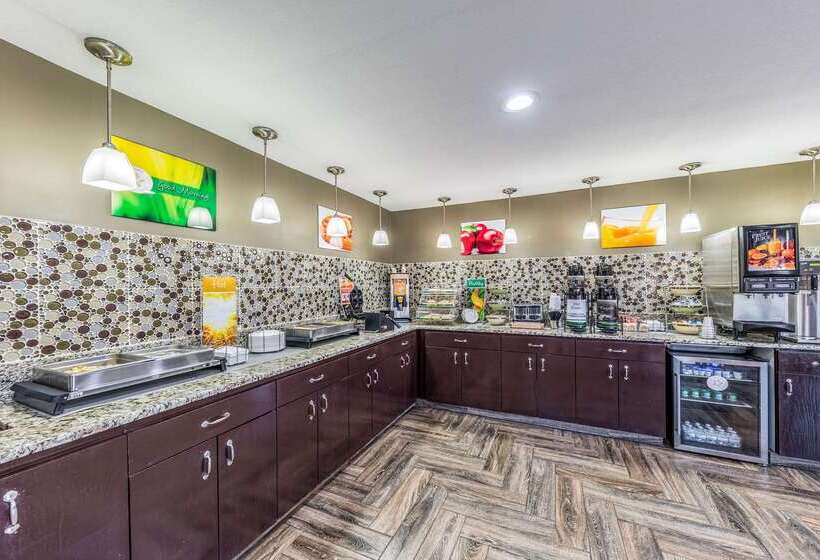 ホテル Quality Inn Glenpool  Tulsa
