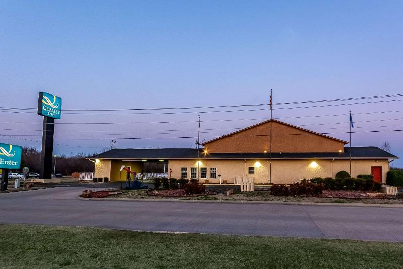 ホテル Quality Inn Glenpool  Tulsa