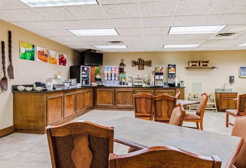 בית מלון כפרי Quality Inn & Suites