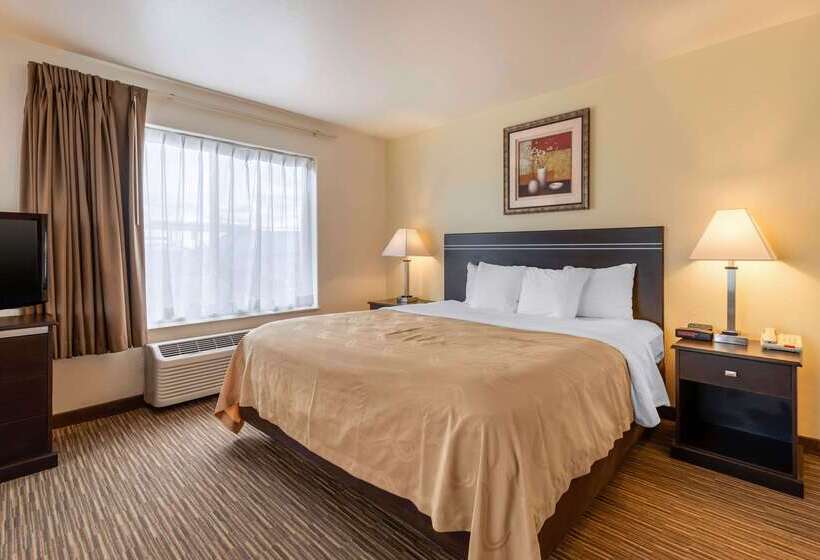 فندق Quality Inn & Suites Limon